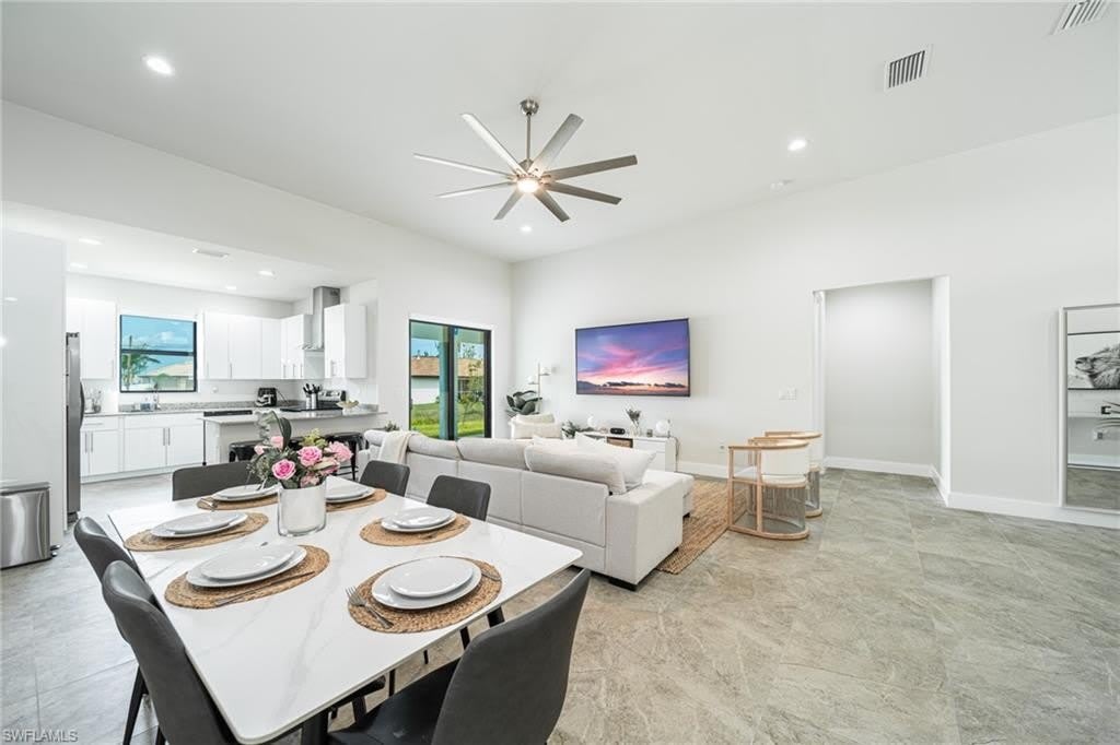 1608 NW 38th Ave – photo 3