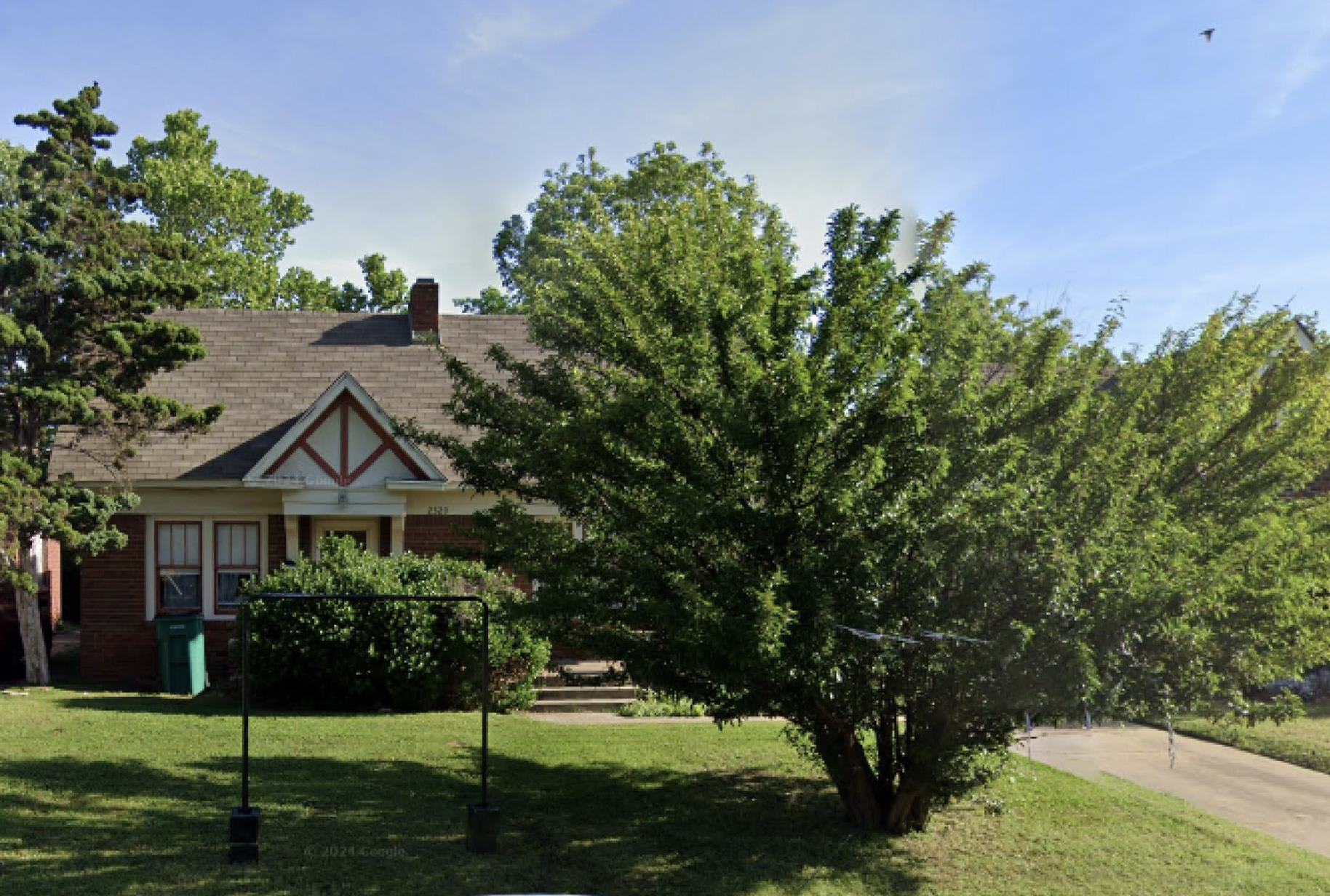 2527 NW 20th Street – photo 1