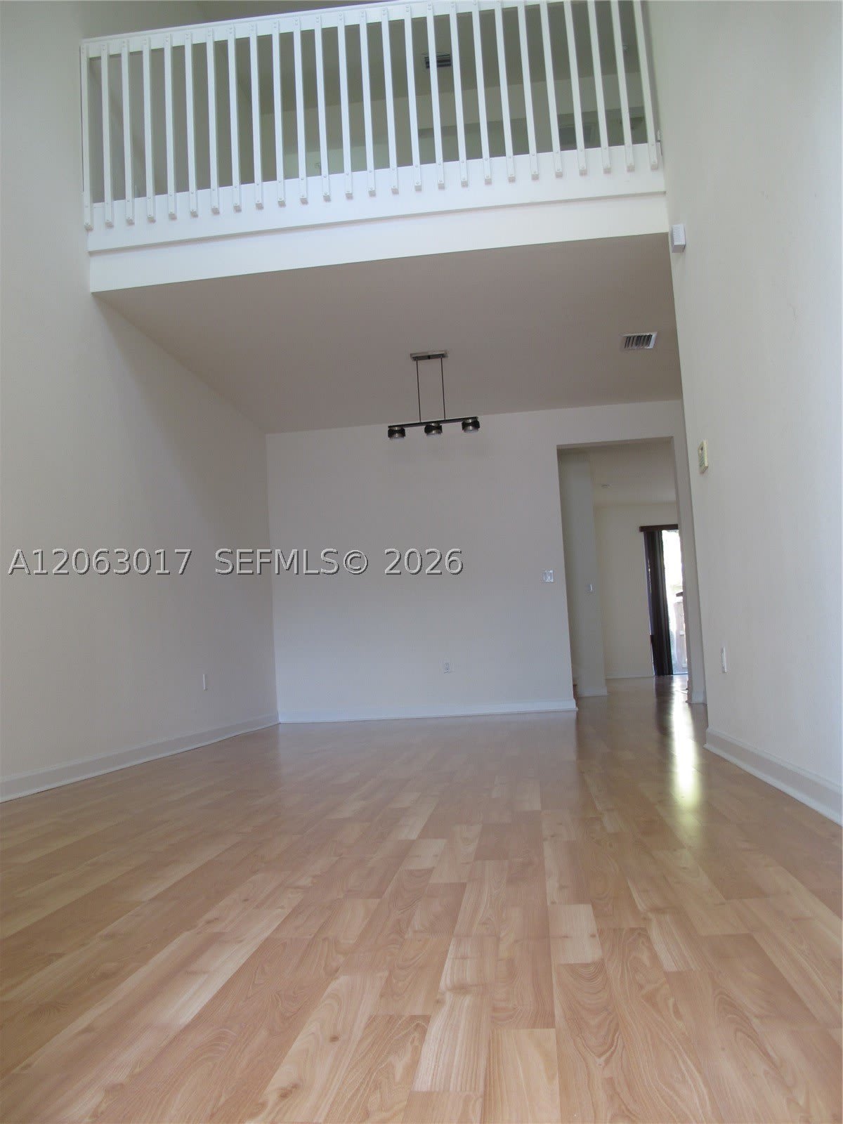 10716 NW 76th Ln – photo 3