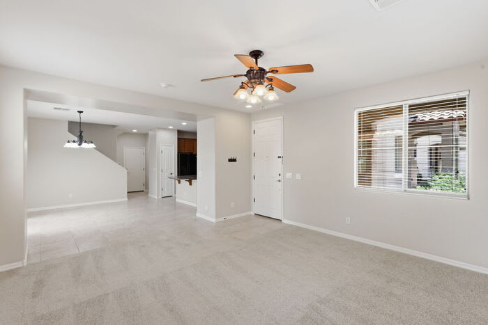 3802 East Santa Fe Lane – photo 2