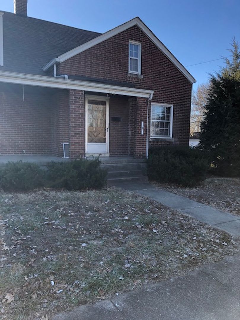 402 College Street 402 – photo 2