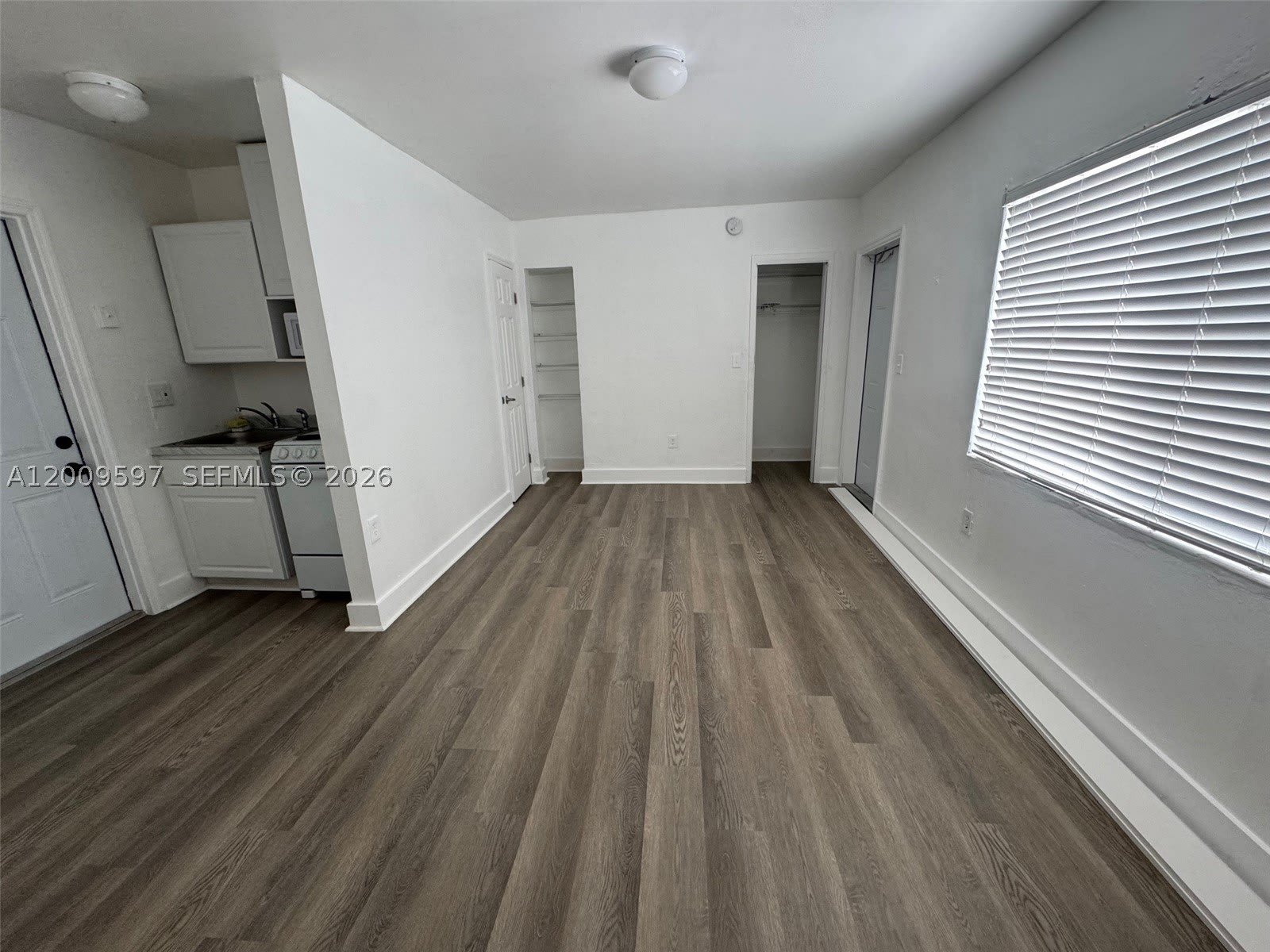 240 NW 64 str – photo 3
