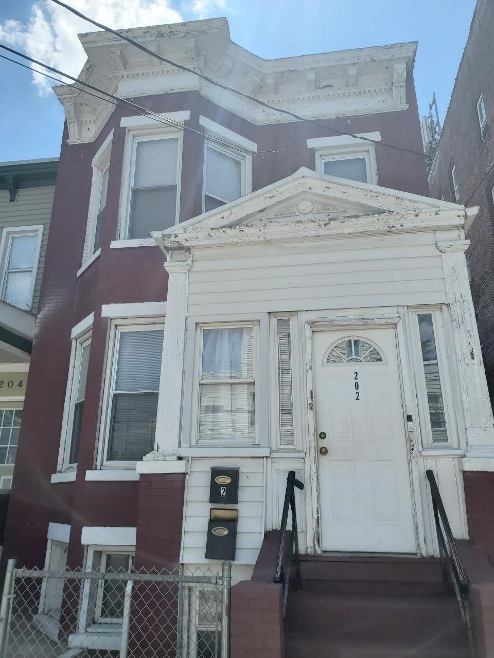 202 DELAWARE AVE – photo 1