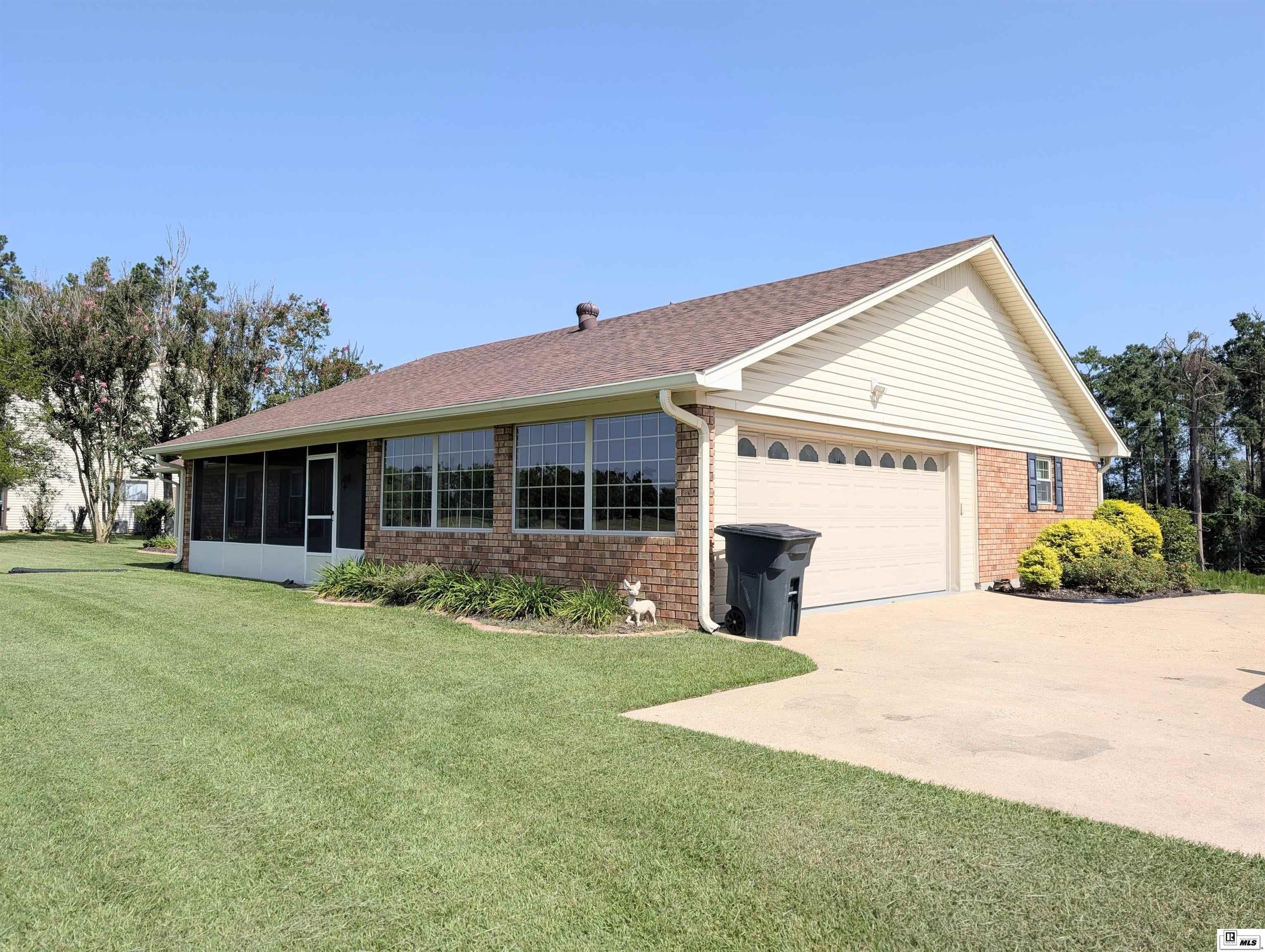 516 PINE HILLS DRIVE – photo 3
