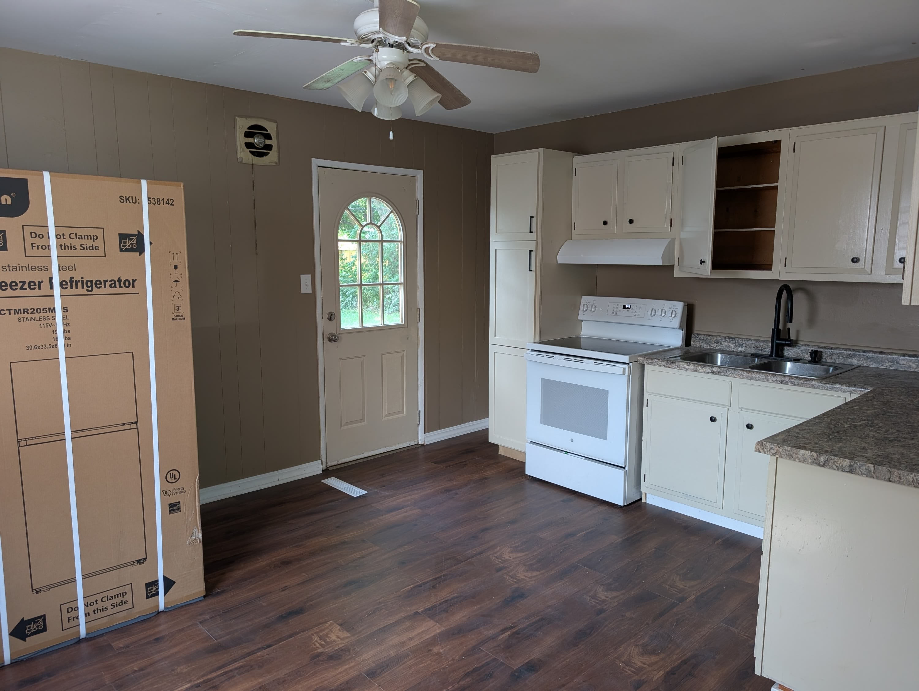 1805 Southwood Drive – photo 4