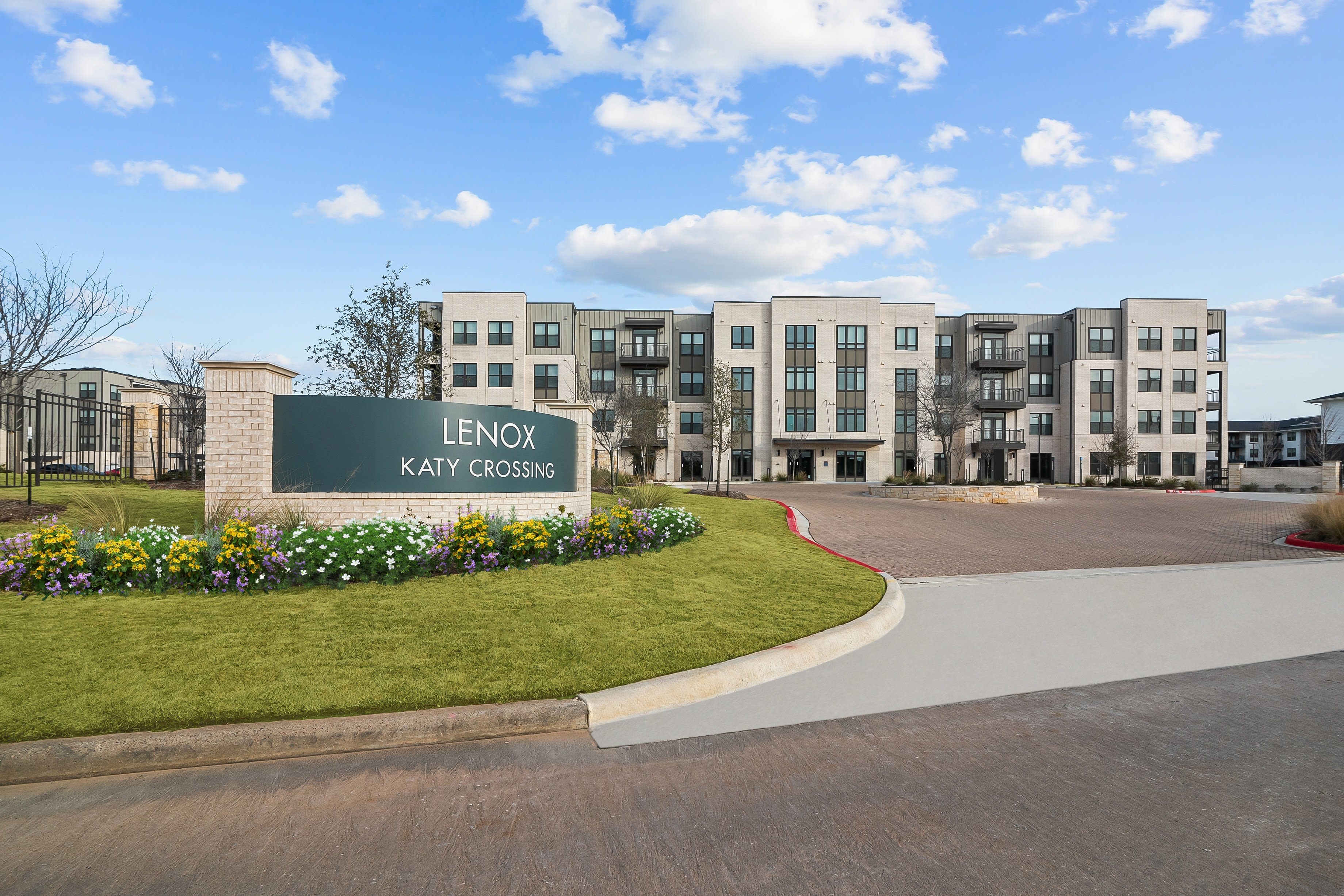 Lenox Katy Crossing – photo 1