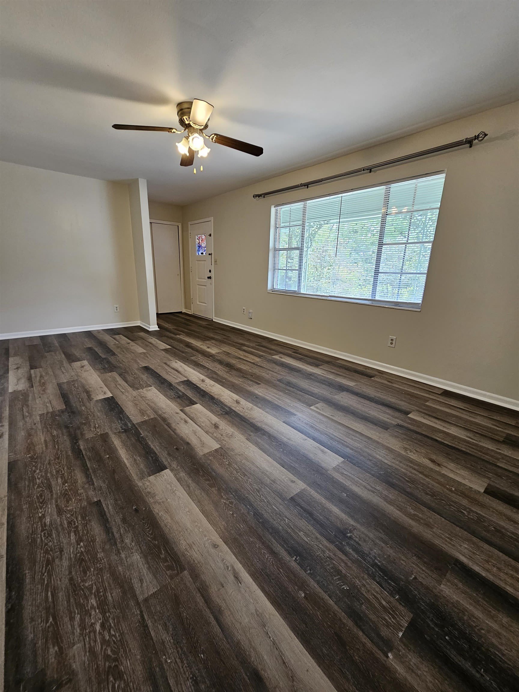 550 E Bradford Road – photo 4