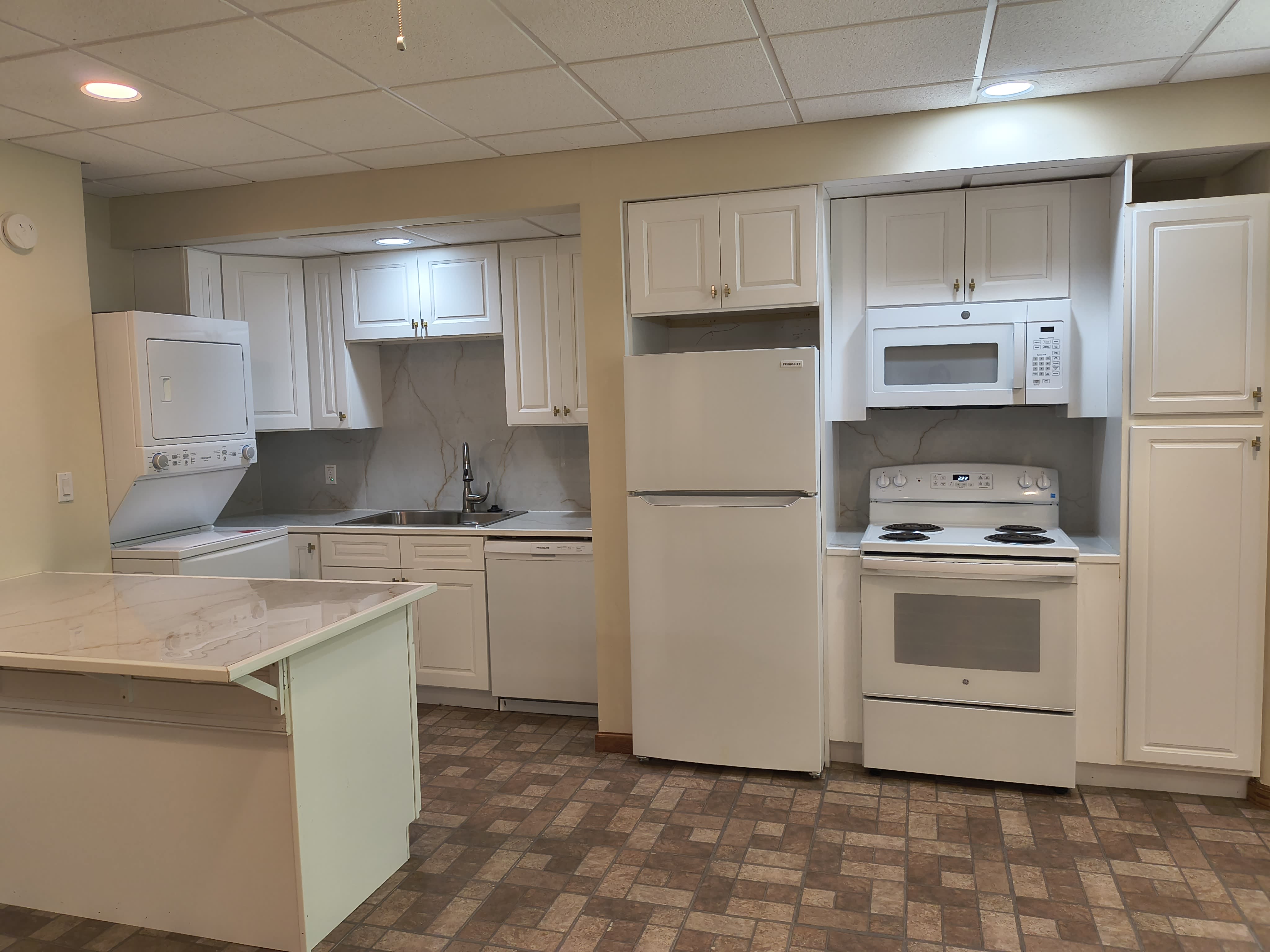 430 English Ivy Way – photo 2
