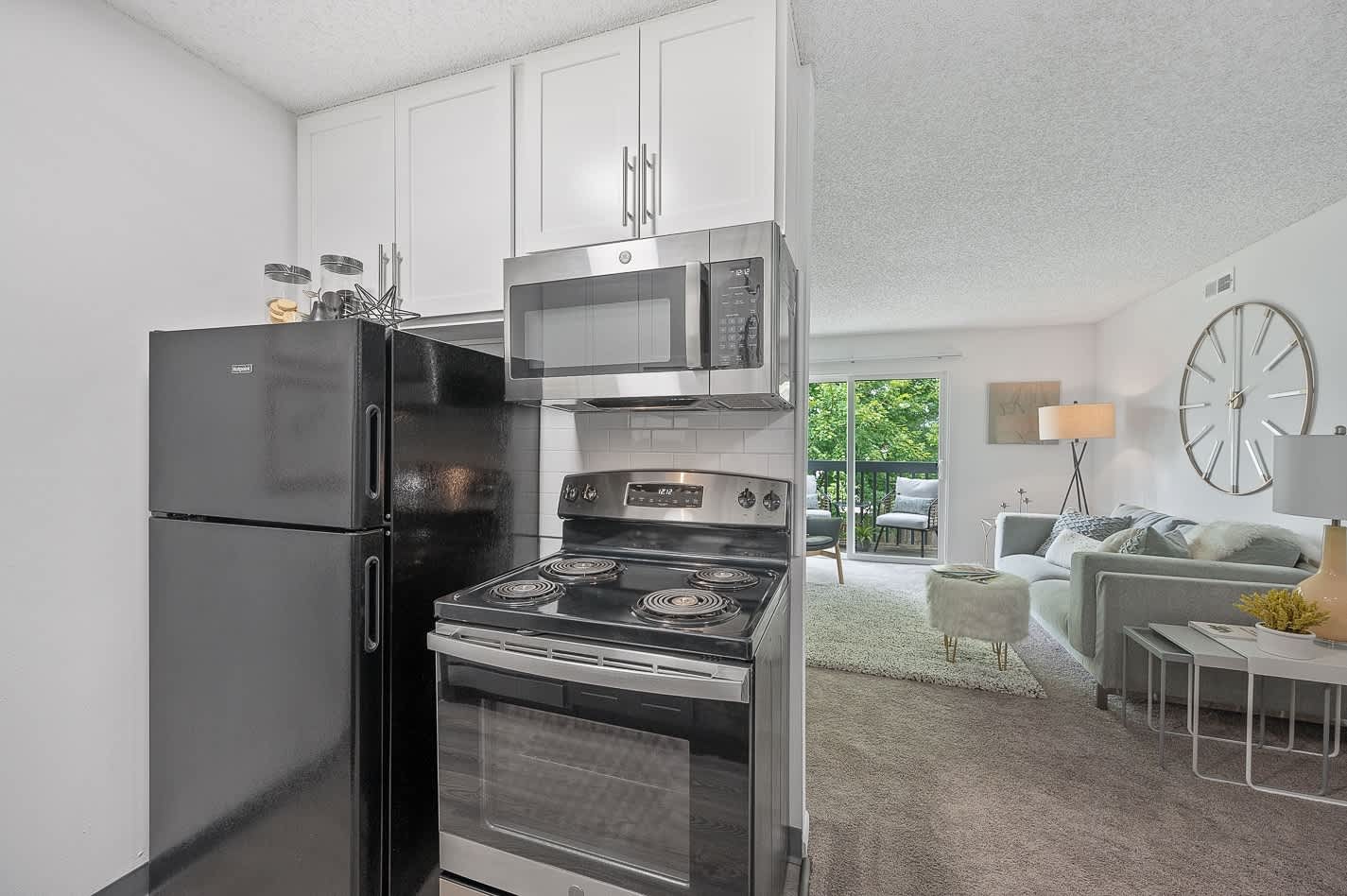 Timber Glen Apts – photo 3