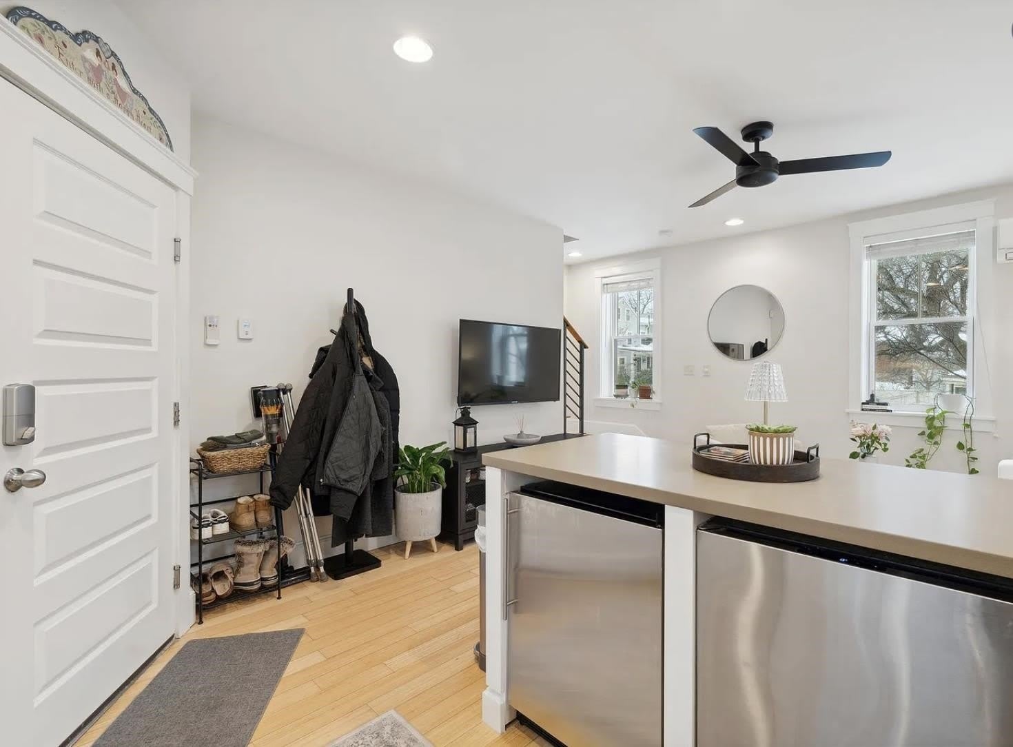 534 State Street – photo 3