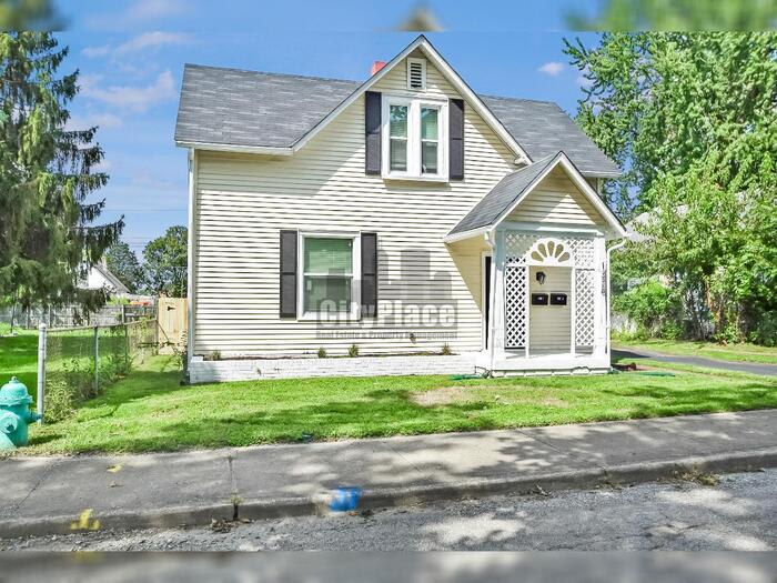 1228 East Perry Street – photo 5