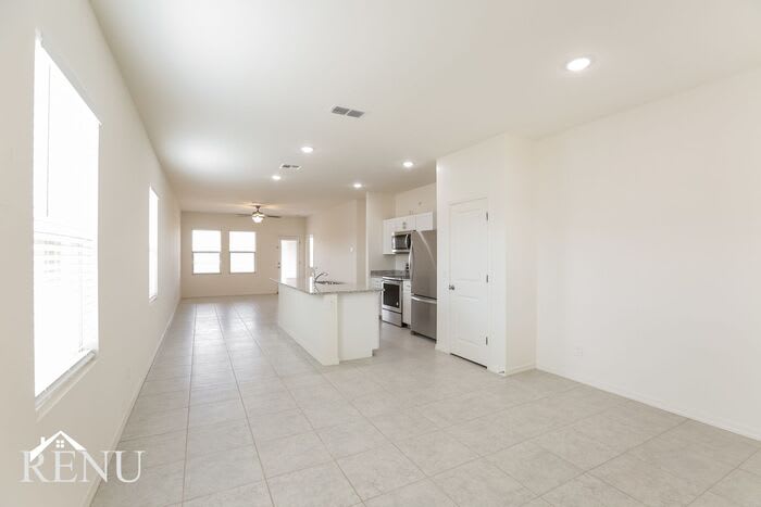 18443 Conquistador Drive – photo 5
