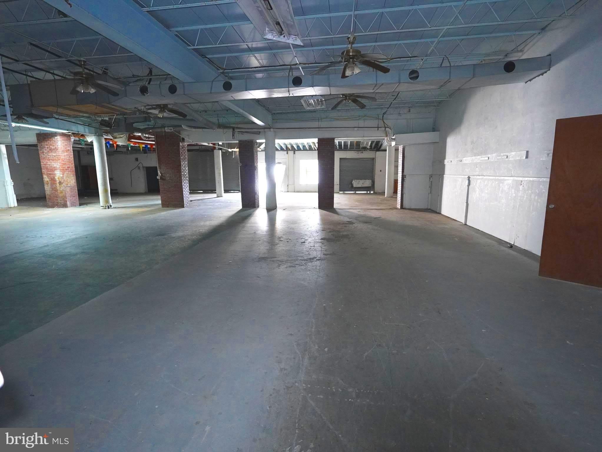 4501 N Howard Street – photo 5