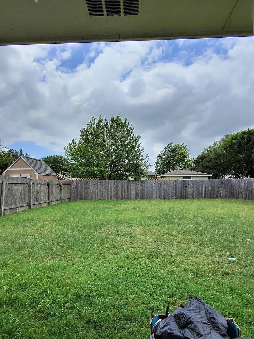 Room In 3 Bedroom Home In Leander – photo 3