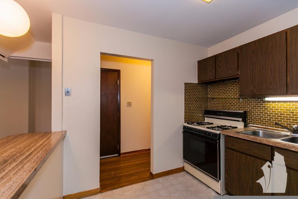 873 W Lill Ave – photo 3
