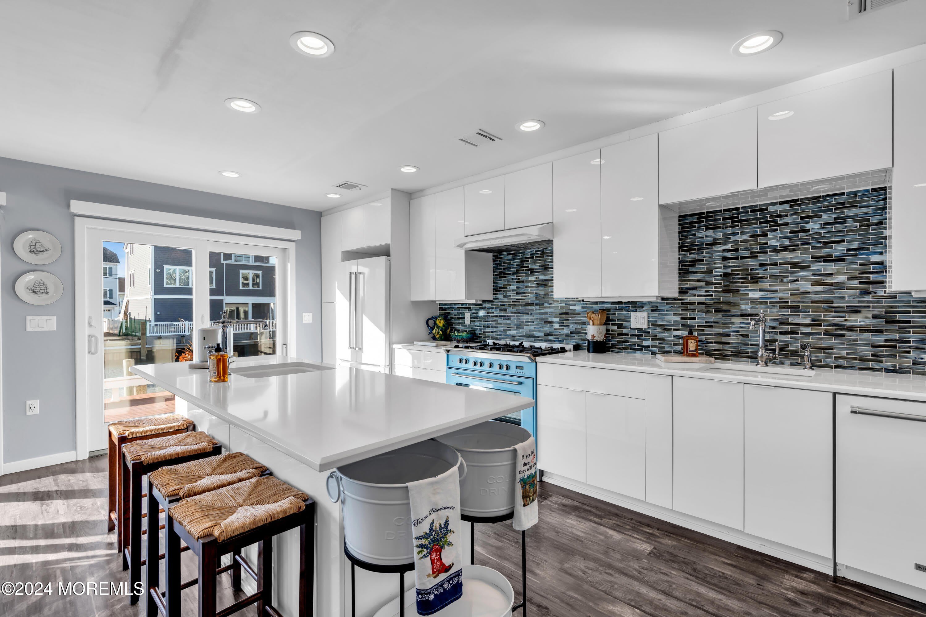 213 Hayes Court – photo 5