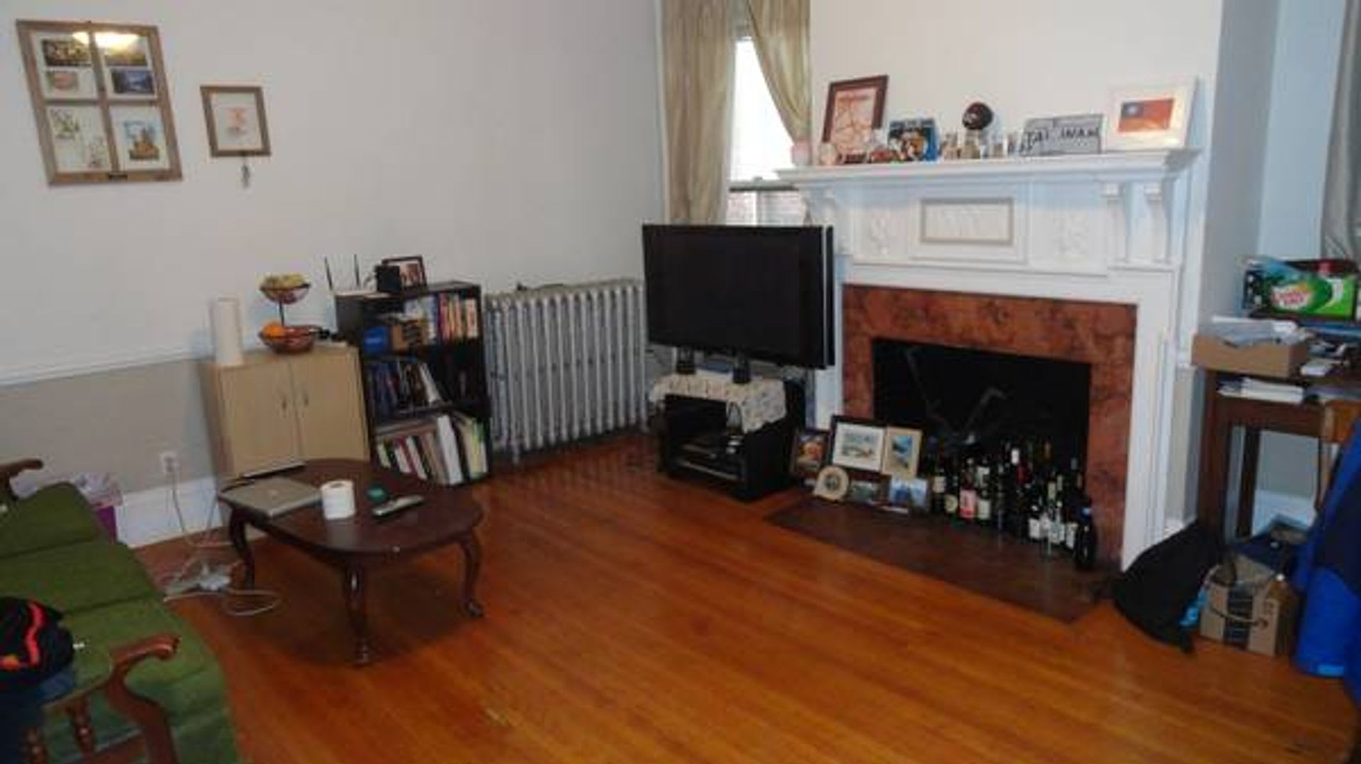 1 Bed Close to BU – photo 2