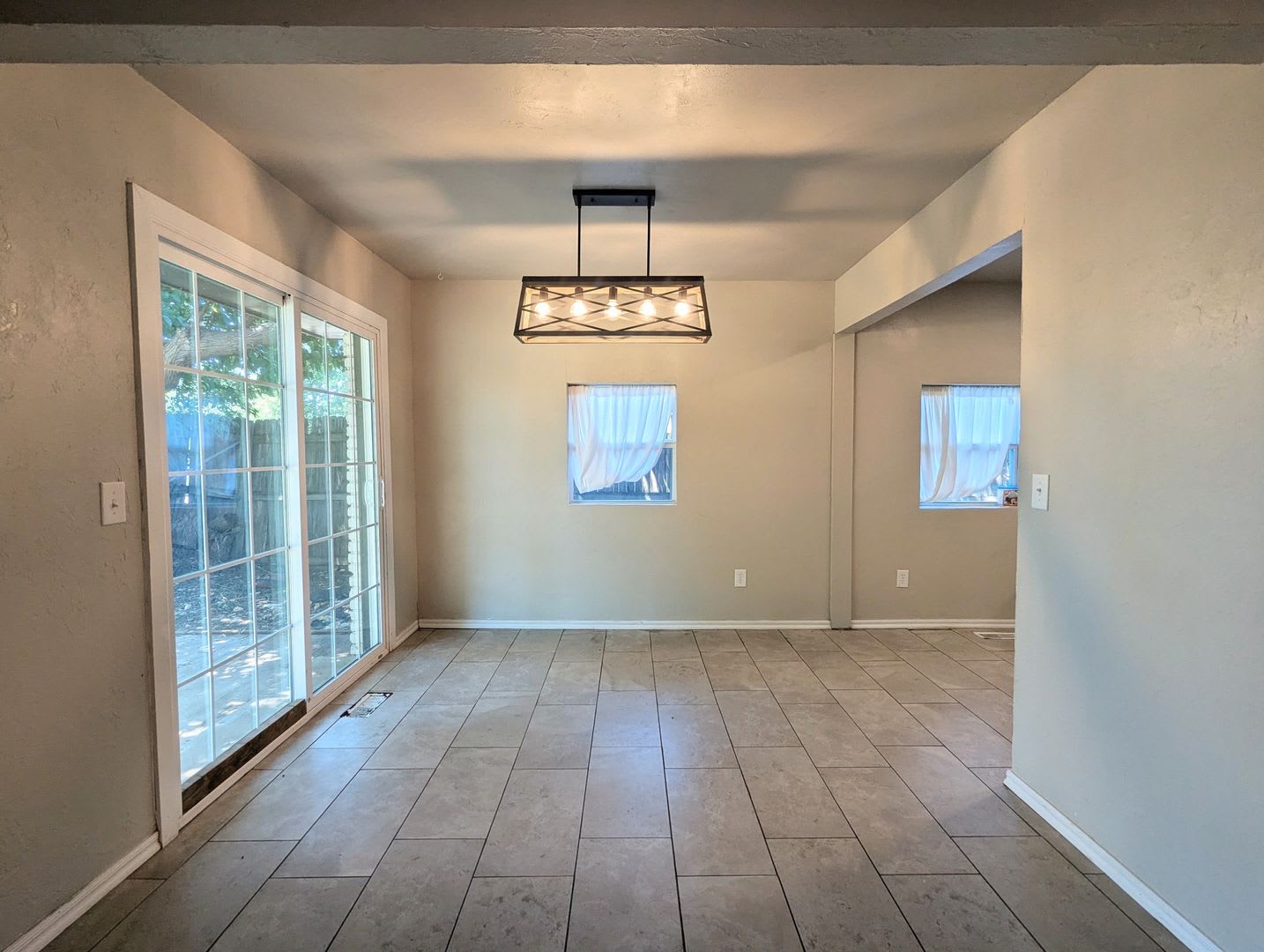 Charming OKC Home – photo 4