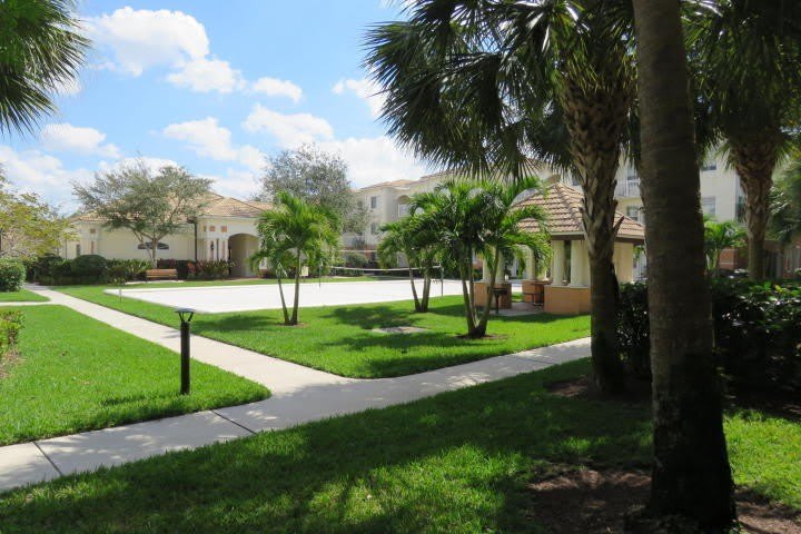 9833 Baywinds Drive – photo 5