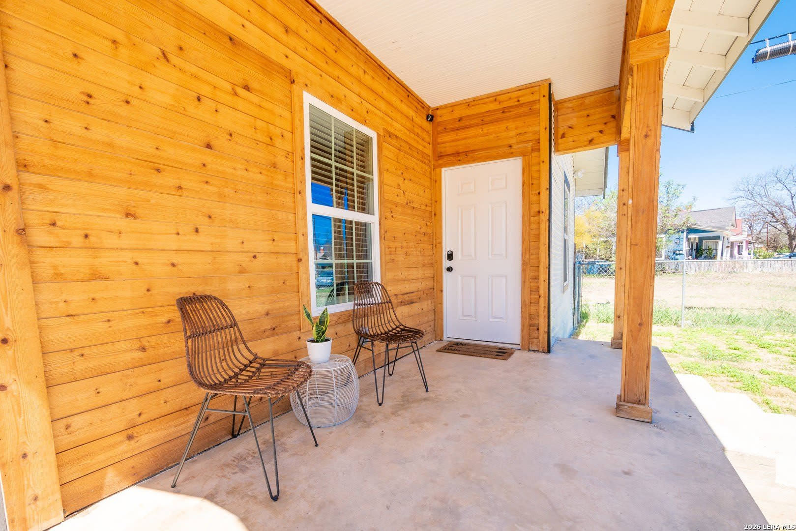 1123 S Olive – photo 3