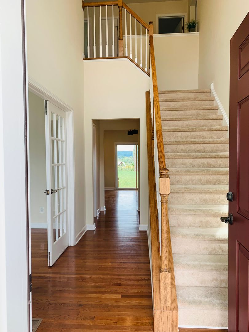 4 Bedroom, 2.5 Bath House – photo 2