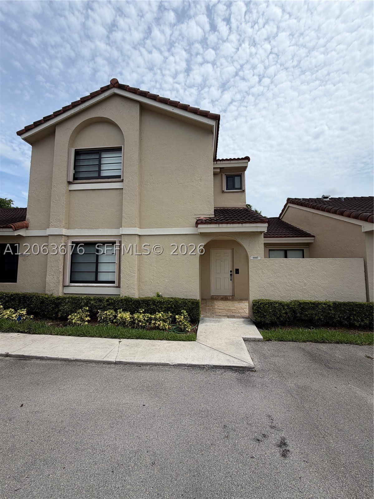 6445 NW 171st St – photo 2