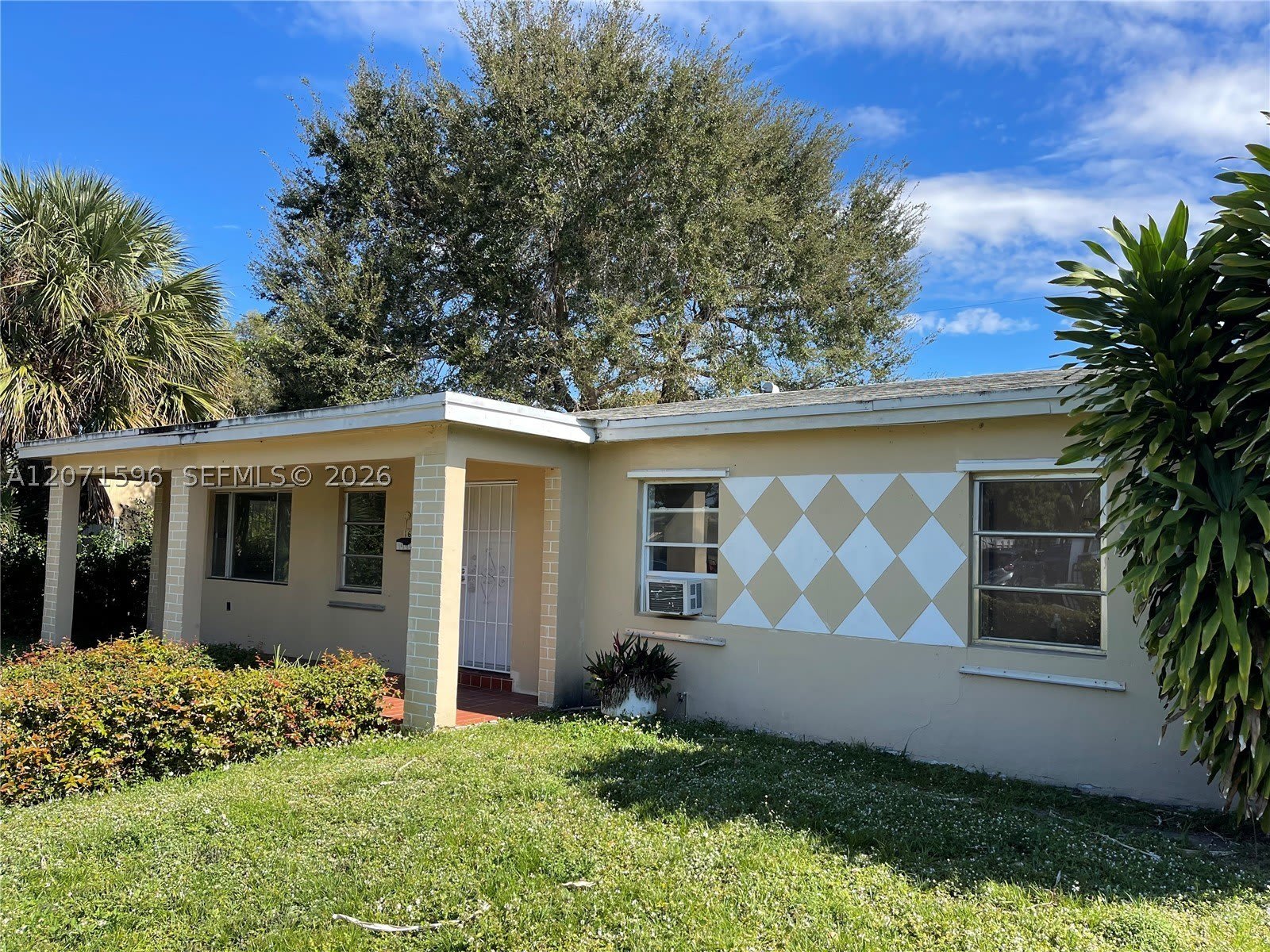 16321 NW 18th Ave – photo 2