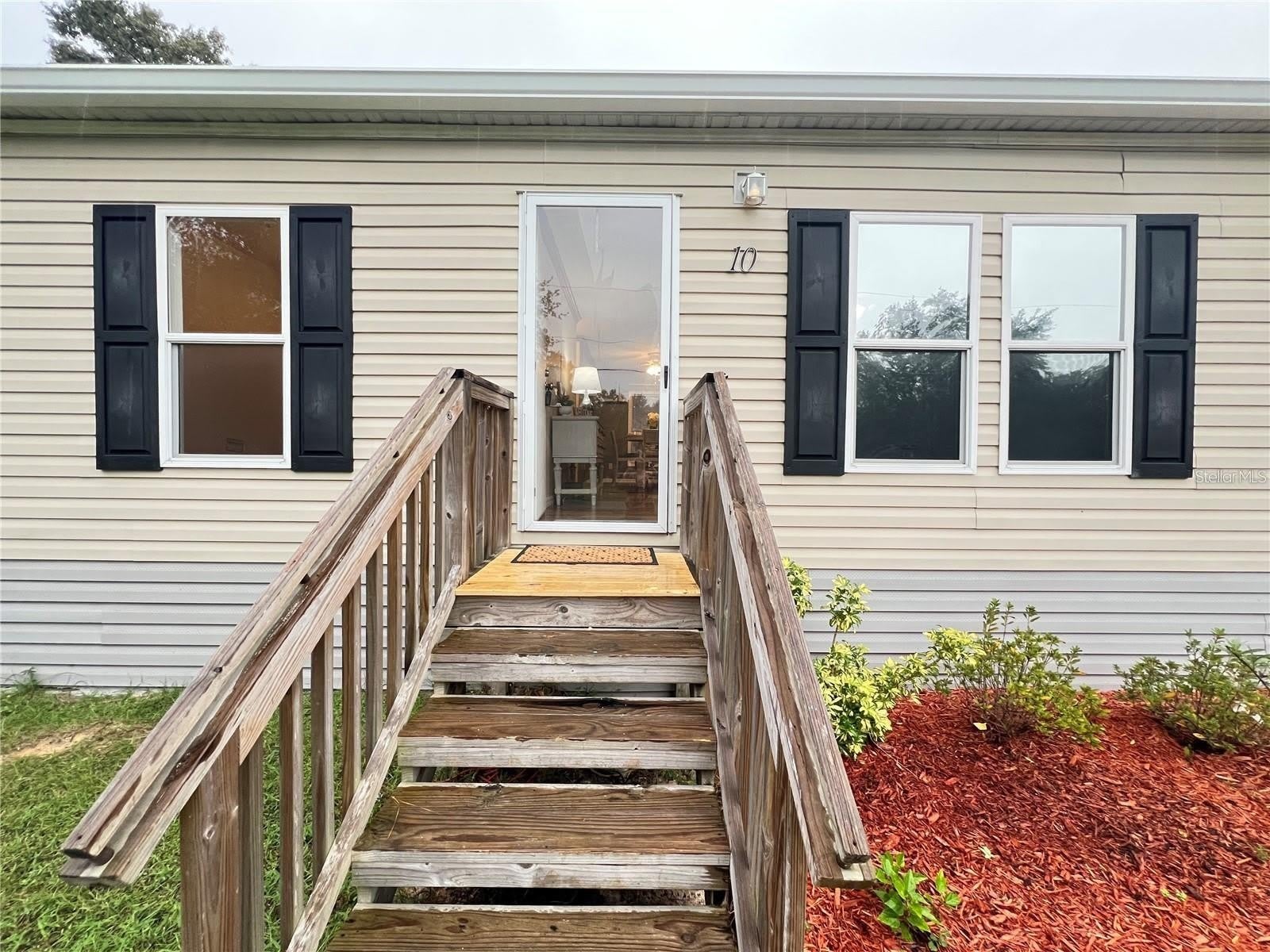 10 SE 69TH Avenue – photo 3