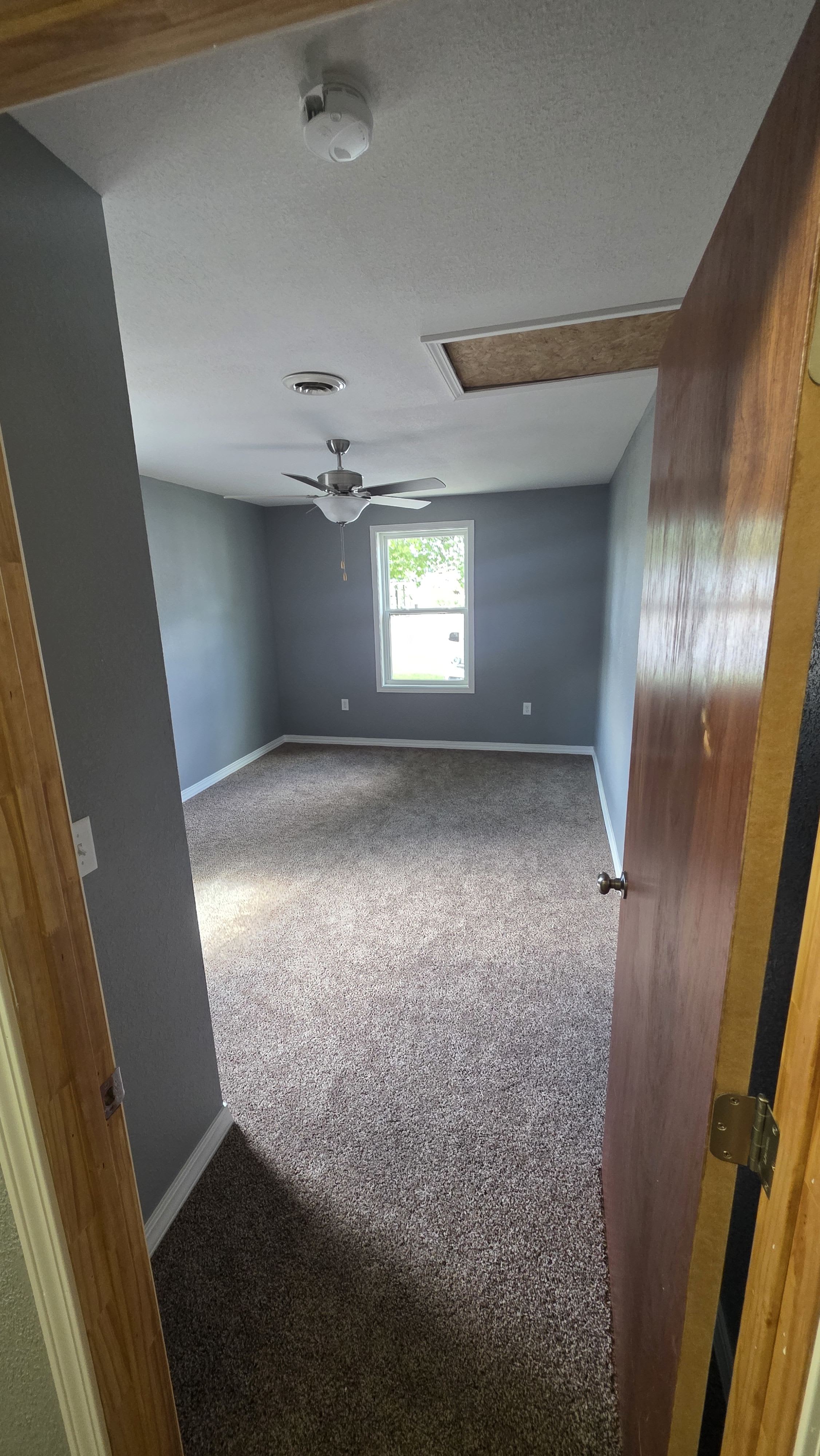 218 East Walnut Street – photo 2