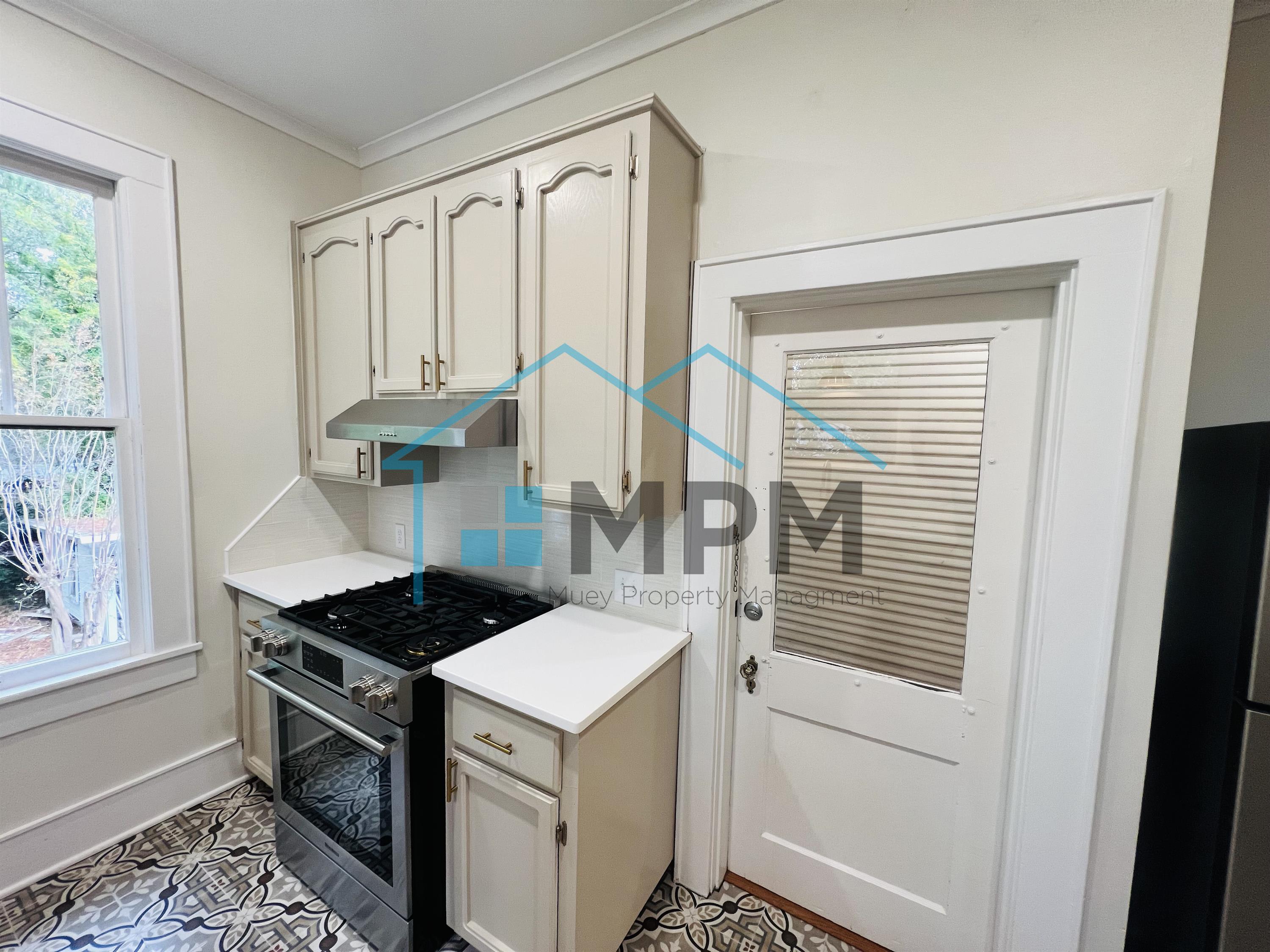 202 Stubbs Avenue – photo 5