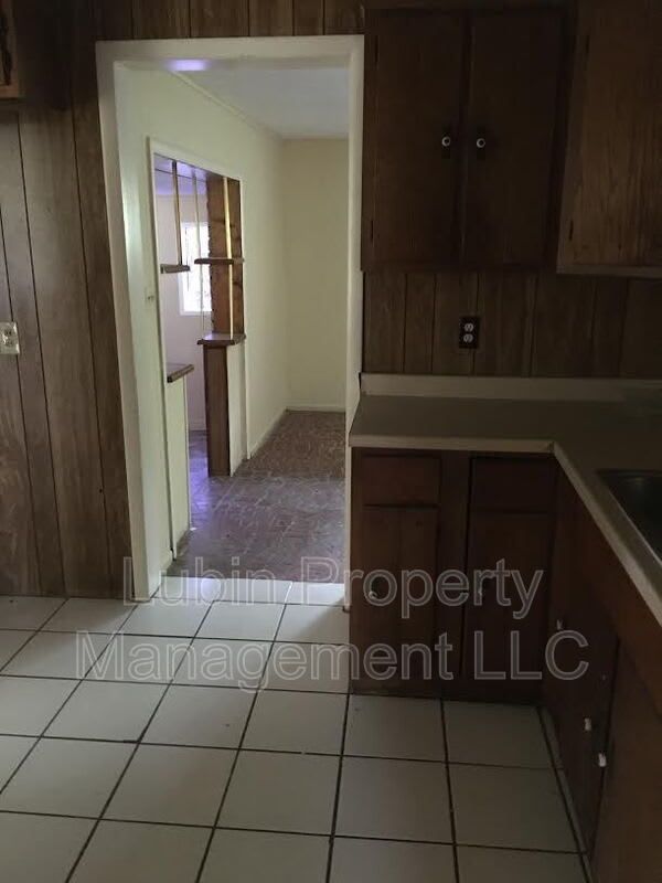 3266 Rochester Rd – photo 3