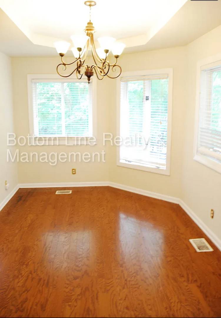 2 Bedroom Apartment For Rent In A Great Location – photo 2