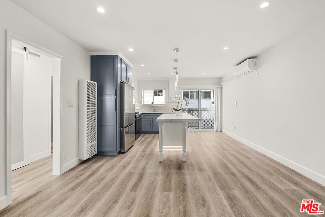 2435 3rd St – photo 5