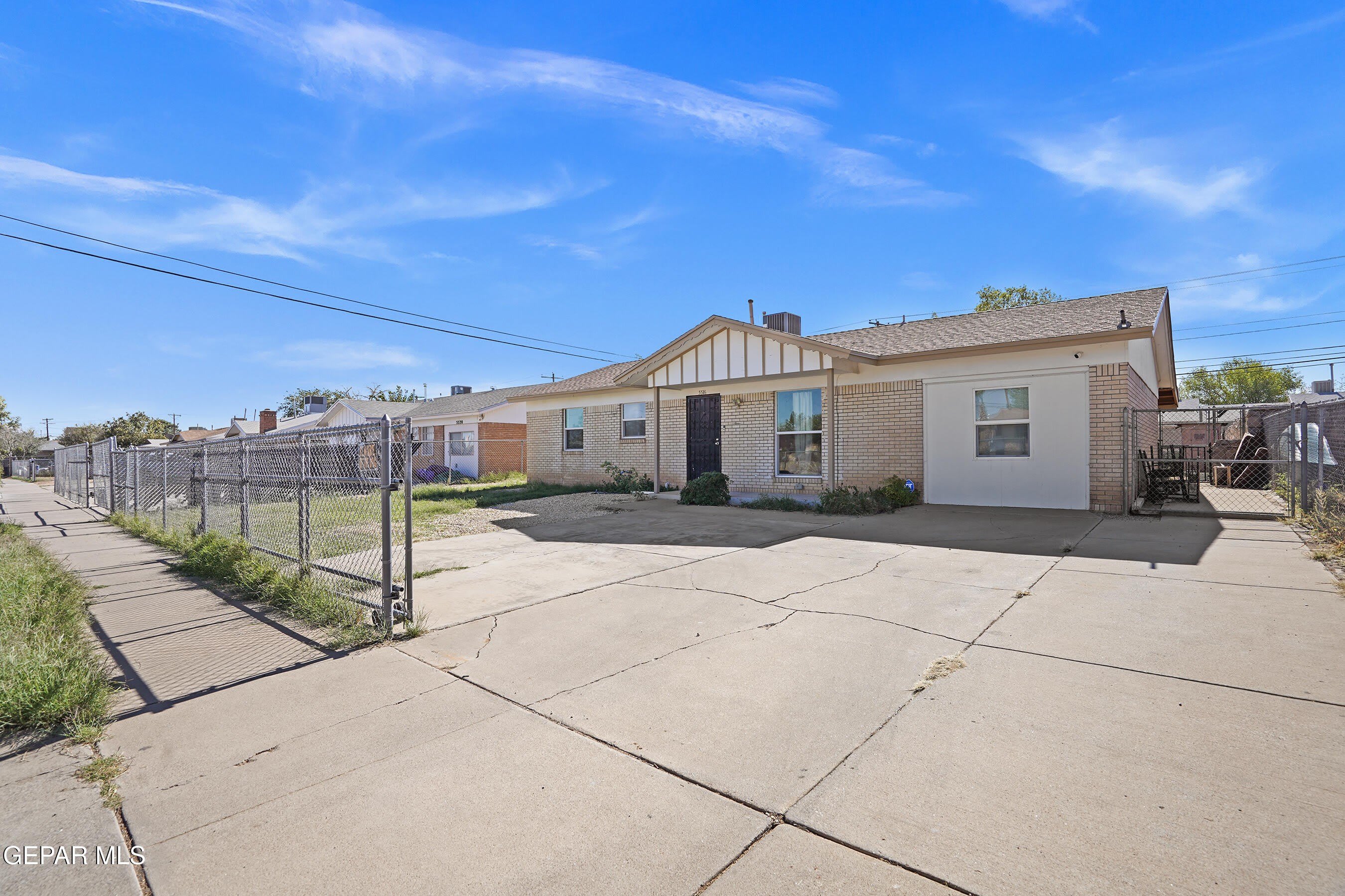 5516 FAIRBANKS Drive – photo 3