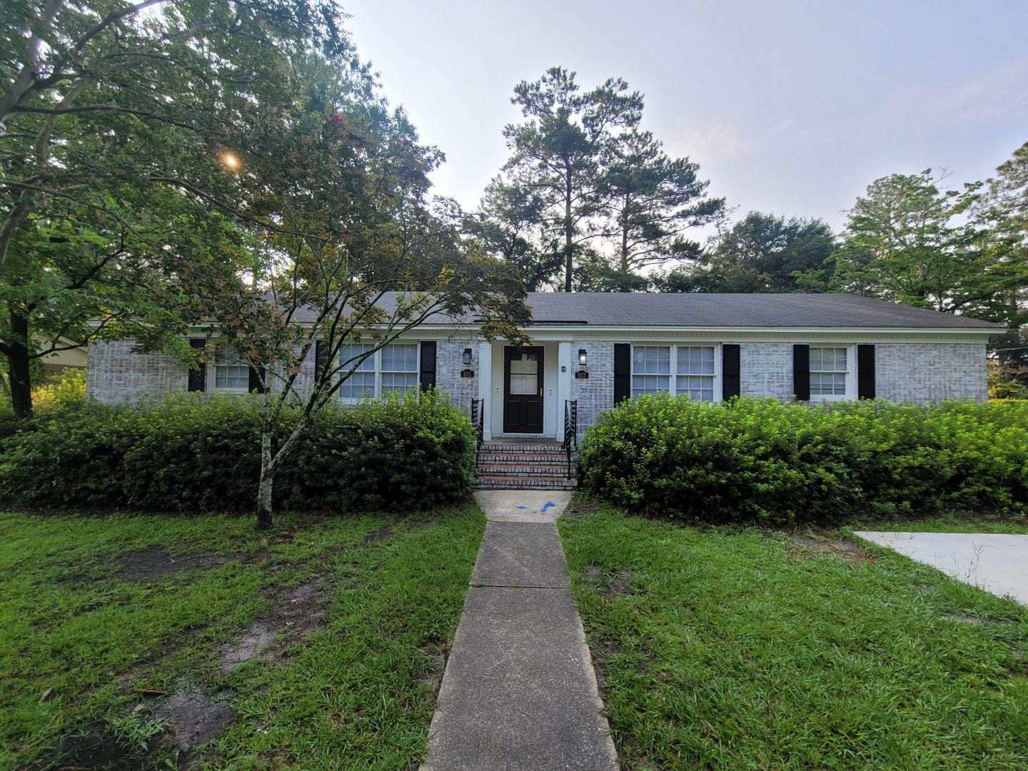Enjoy living in this recently updated home in the heart of Wilmington . – photo 1