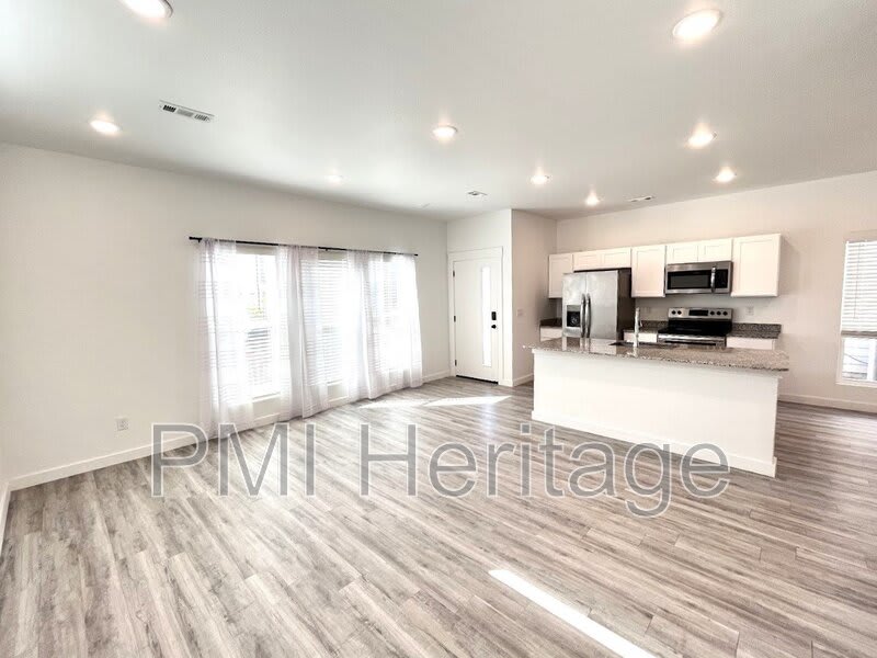 950 Ventnor Avenue – photo 4