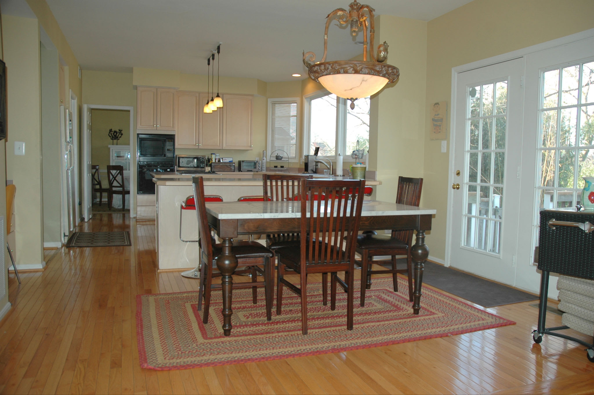 4218 Trowbridge Street – photo 2
