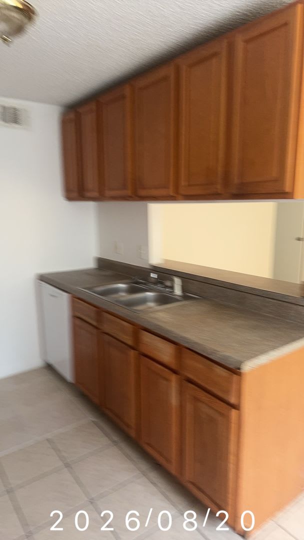 Clean and convenient 2‑bedroom in SE Palm Bay! – photo 2