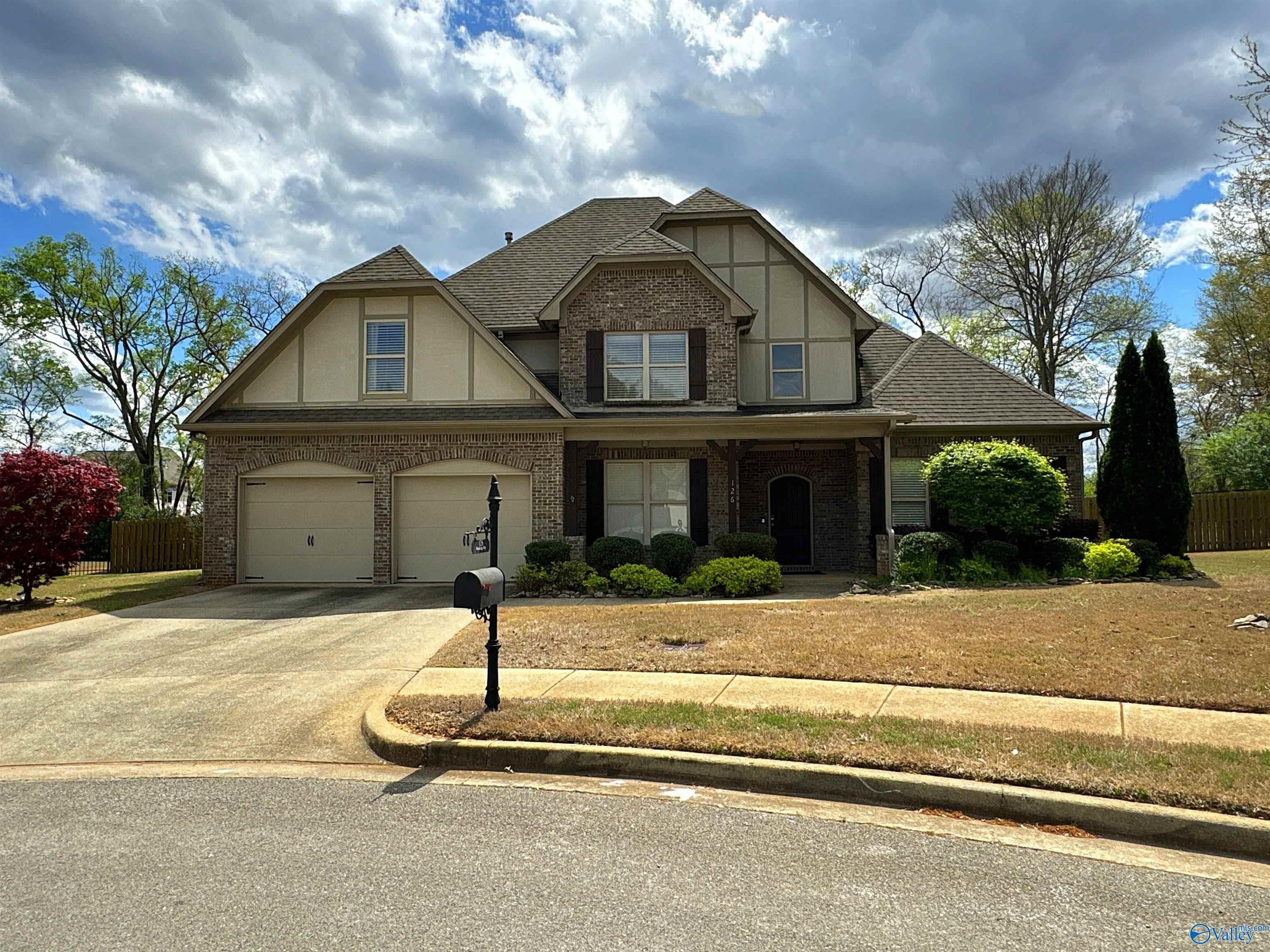 126 Windridge Way – photo 1