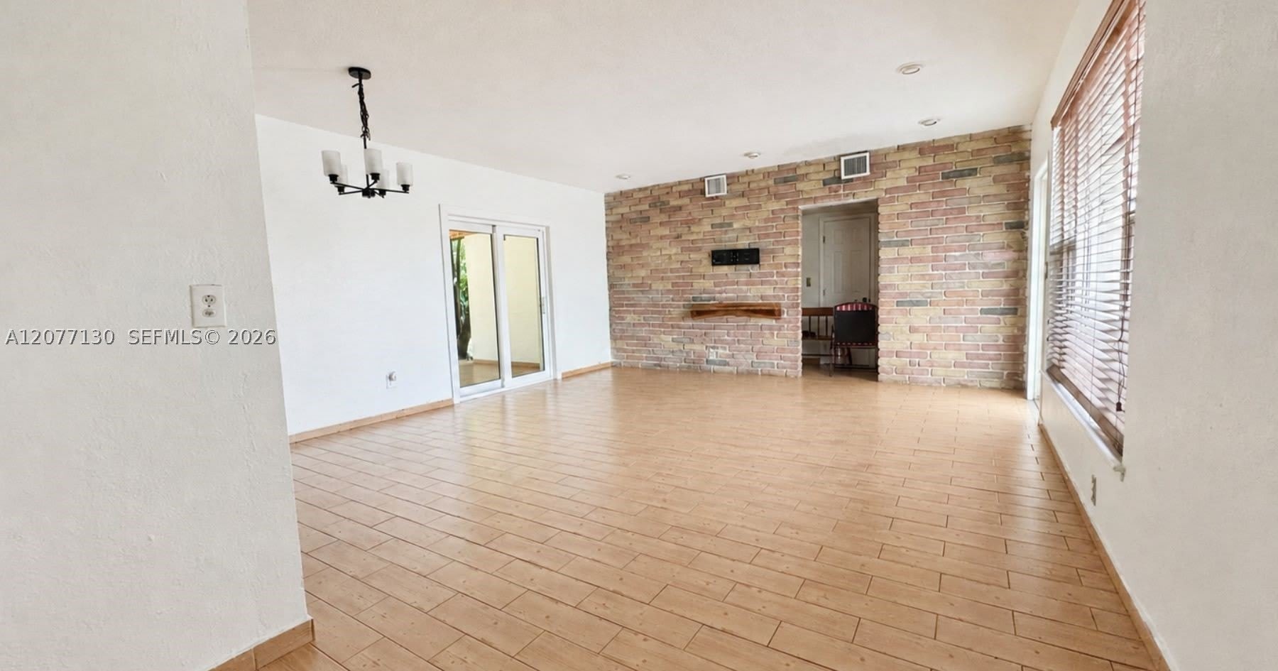 10735 Nw 2Nd Ct – photo 4