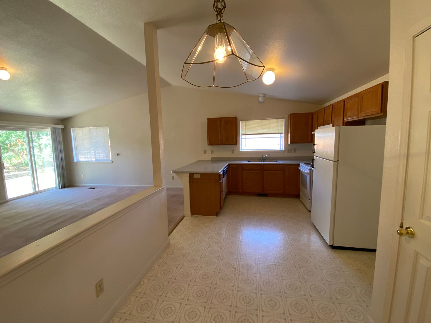 3 2 2 Home In Sunridge – photo 5