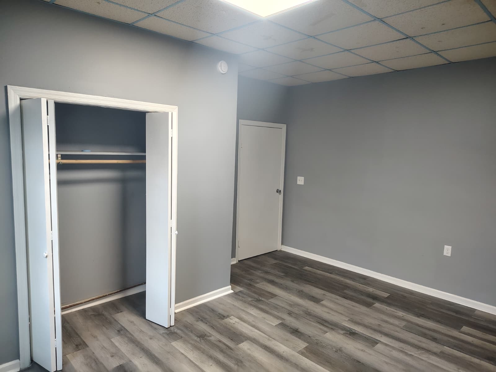 743 Park Street, Apt 4E – photo 2