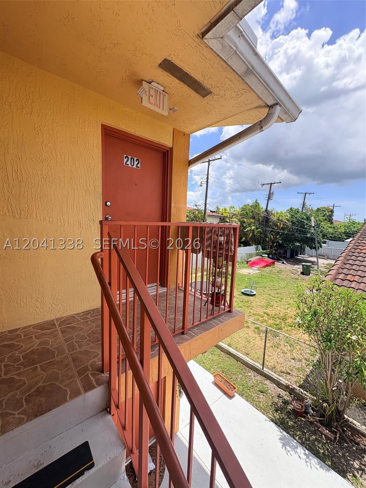 231 E 7th St – photo 4