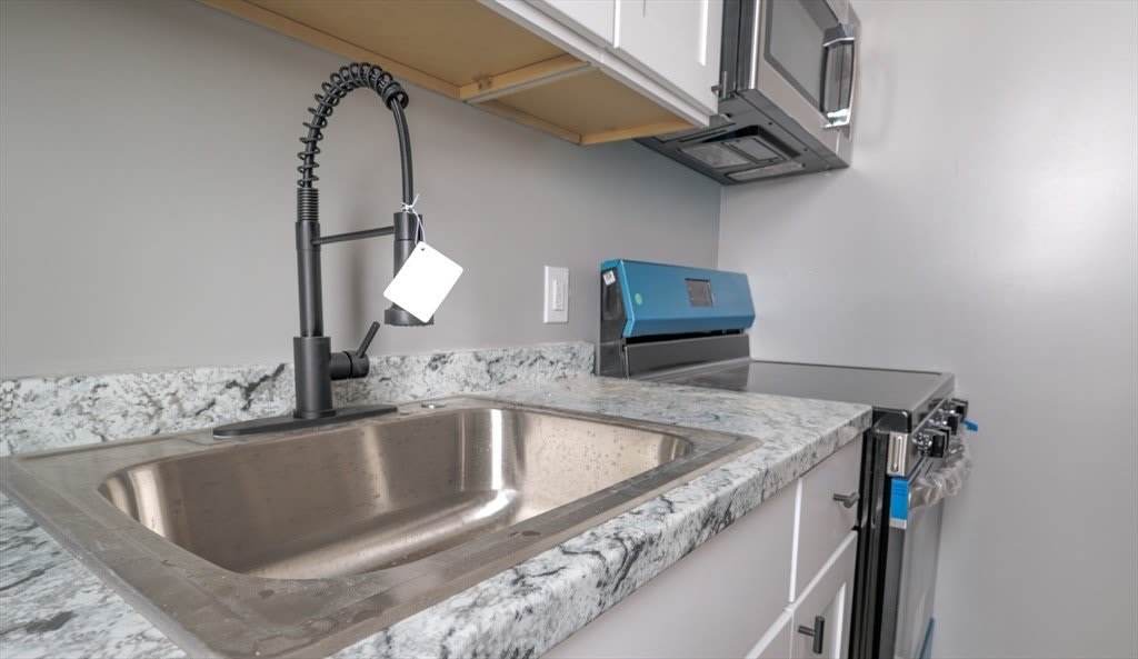 54 Laurel Street – photo 3