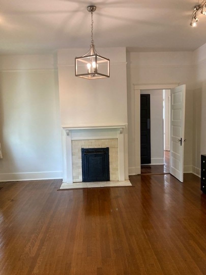 Lovely spacious 3 bedroom, 2 bath single family home! – photo 3