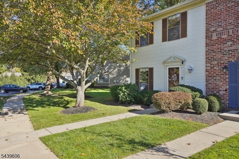 96 Baldwin Ct – photo 1