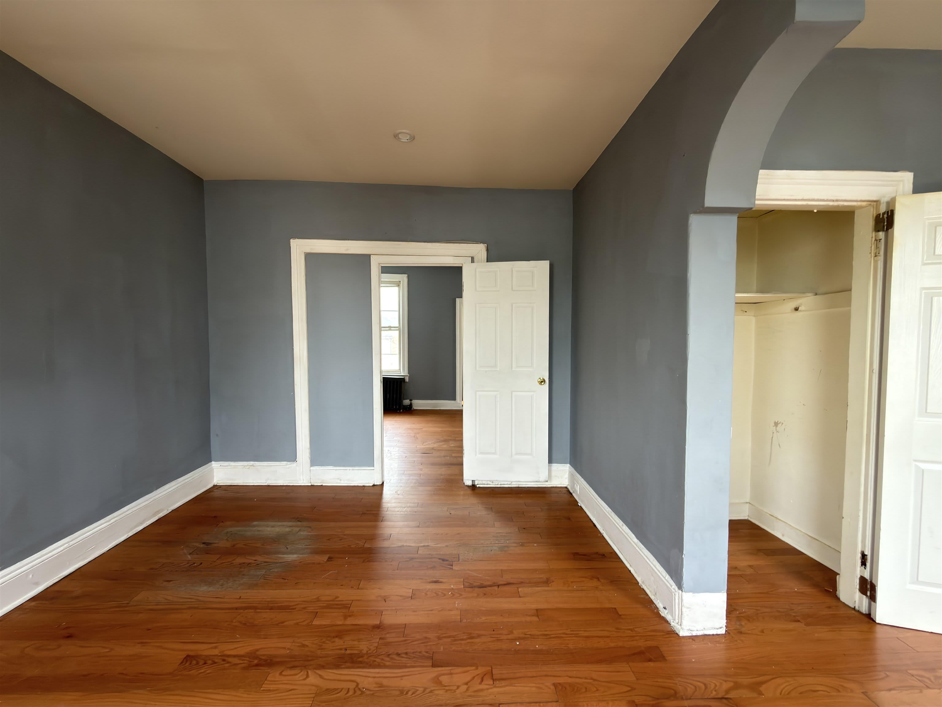225 LEMBECK AVE – photo 4