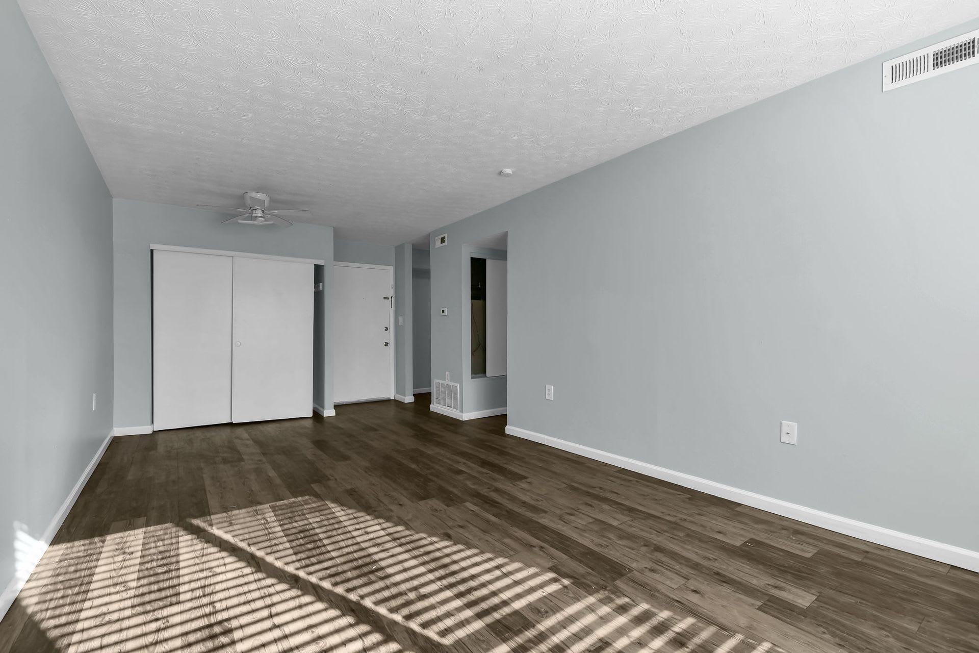 2 Bedroom Apartment – photo 5