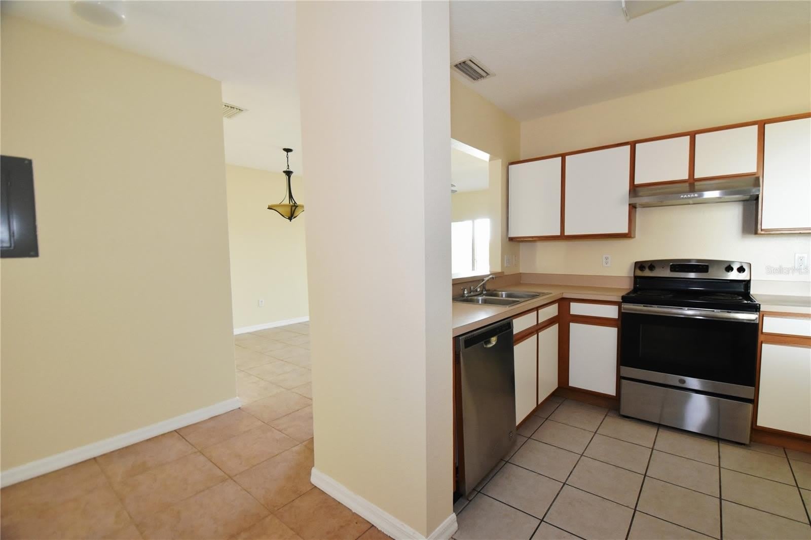 9612 SEADALE Court – photo 3
