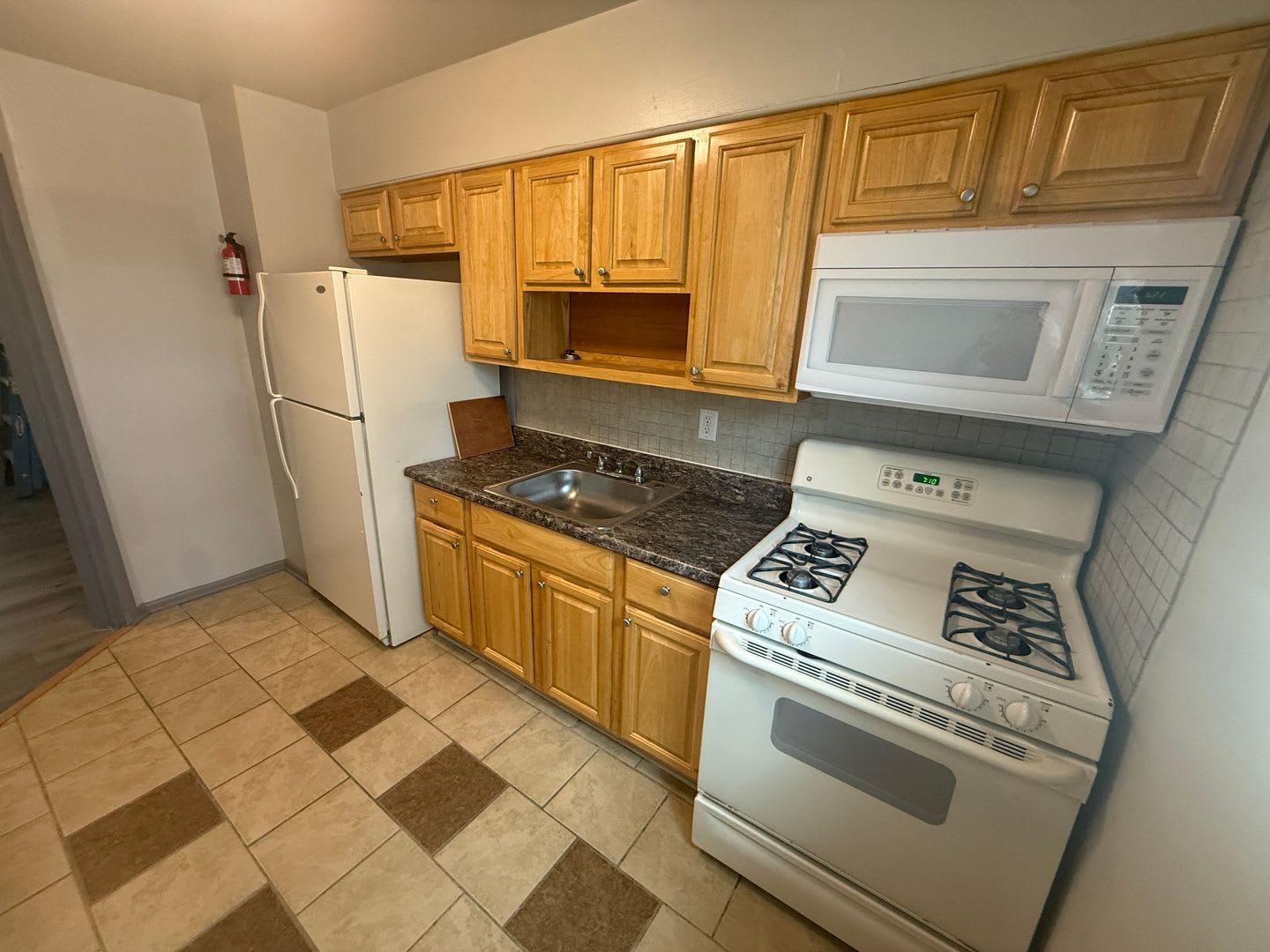 3405 Frankford Ave – photo 5